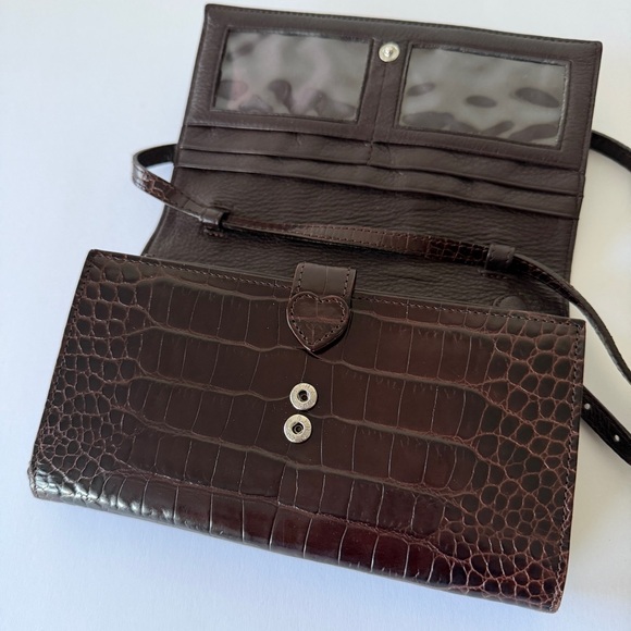 Brighton Brown Croc Embossed Leather Wallet with a Silver Heart clasp - Picture 7 of 14